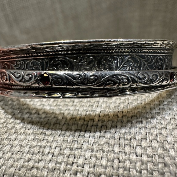 Passage to Israel, spinner bangle bracelet, Garnet, 925 Sterling silver  - Picture 5 of 16